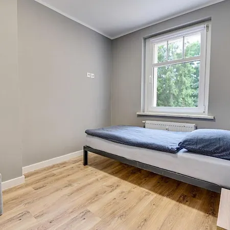 דירה 2b 3 43,06qm Newly Renovated, 5 Beds *