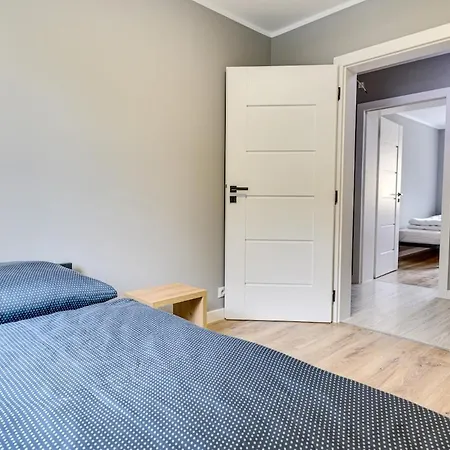 דירה 2b 3 43,06qm Newly Renovated, 5 Beds *