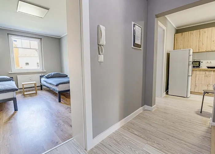 2b 3 43,06qm Newly Renovated, 5 Beds * Schwedt/Oder