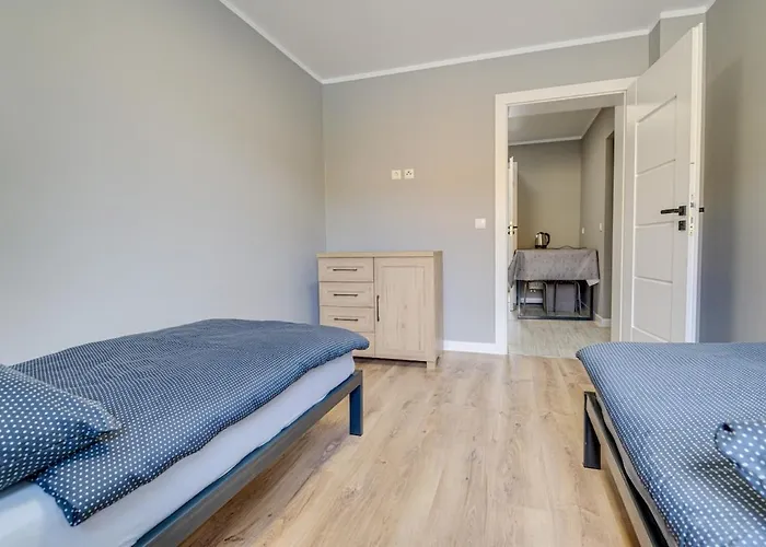 Apartment 2b 3 43,06qm Newly Renovated, 5 Beds