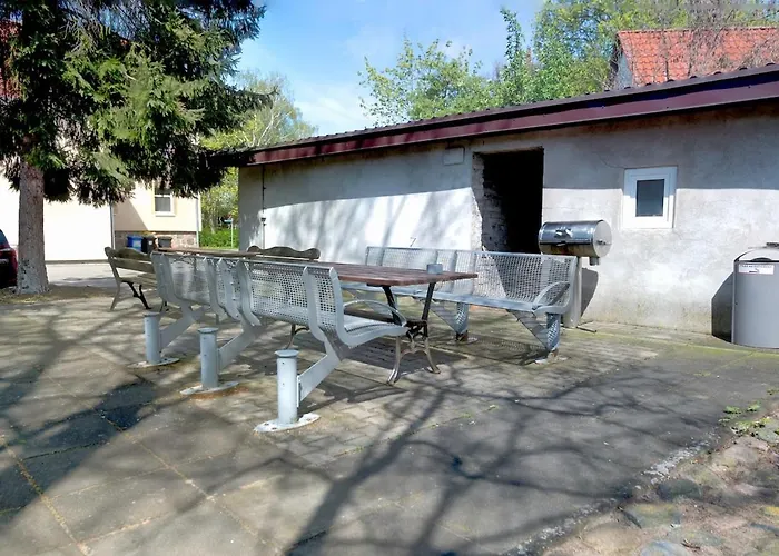 Apartment 2b 3 43,06qm Newly Renovated, 5 Beds *