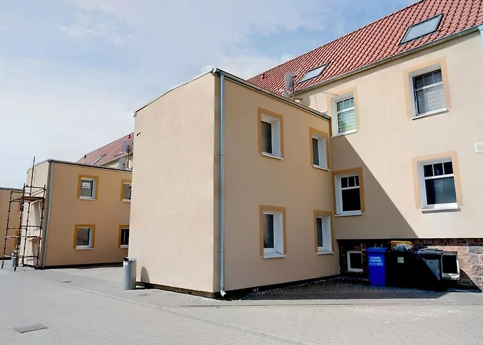 Apartment 2b 3 43,06qm Newly Renovated, 5 Beds